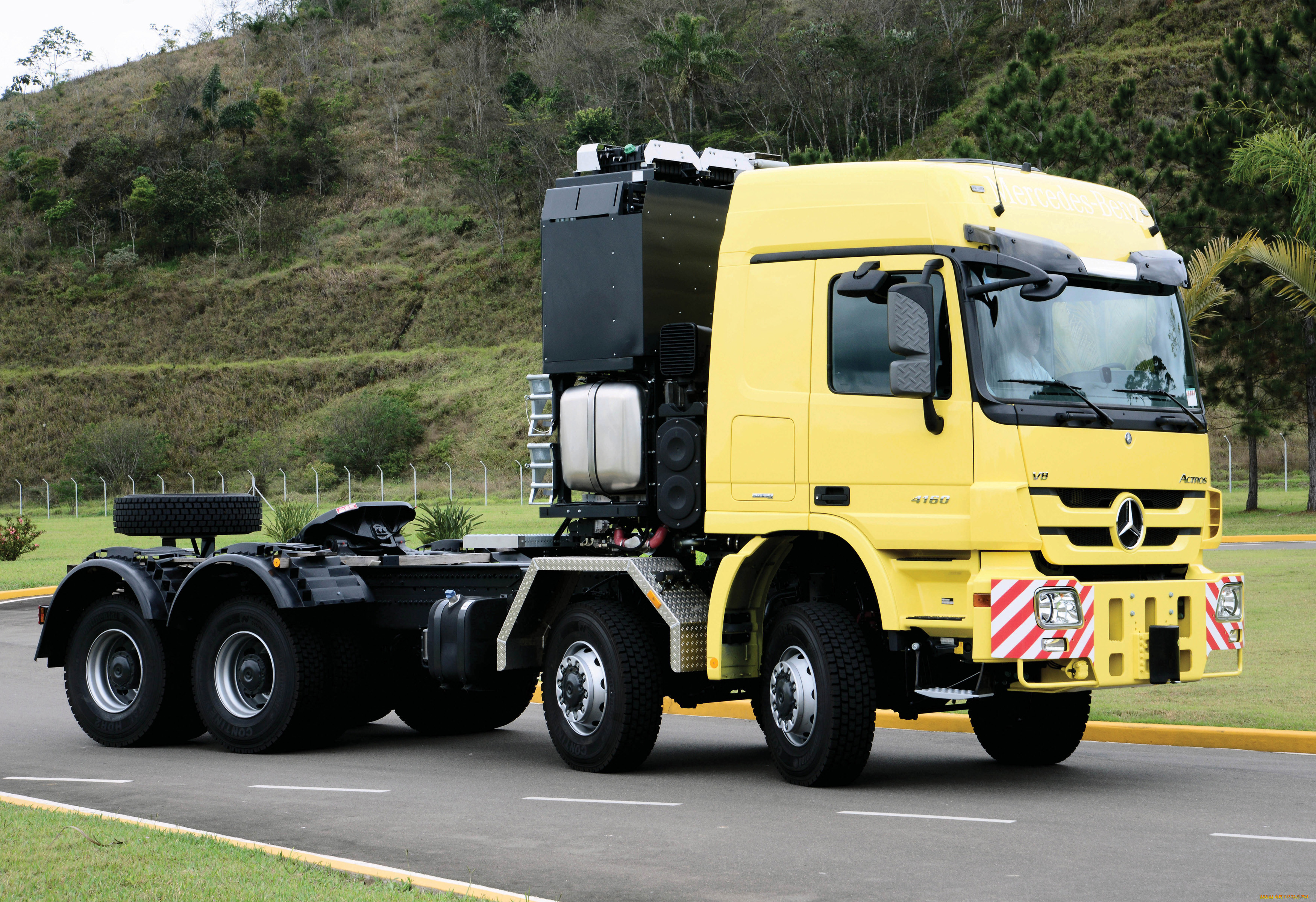 , mercedes trucks, actros